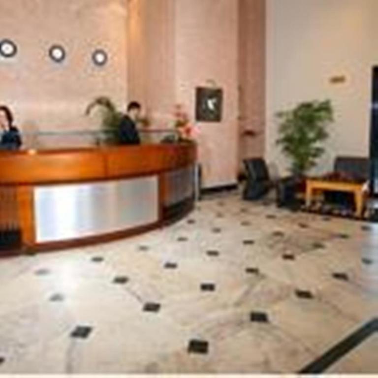 Indismart Hotel Calcutta  Esterno foto