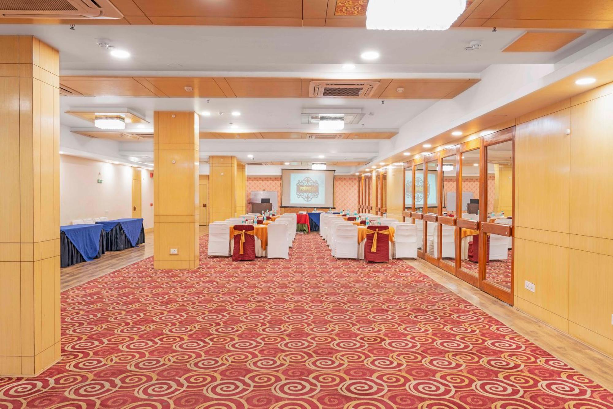 Indismart Hotel Calcutta  Esterno foto