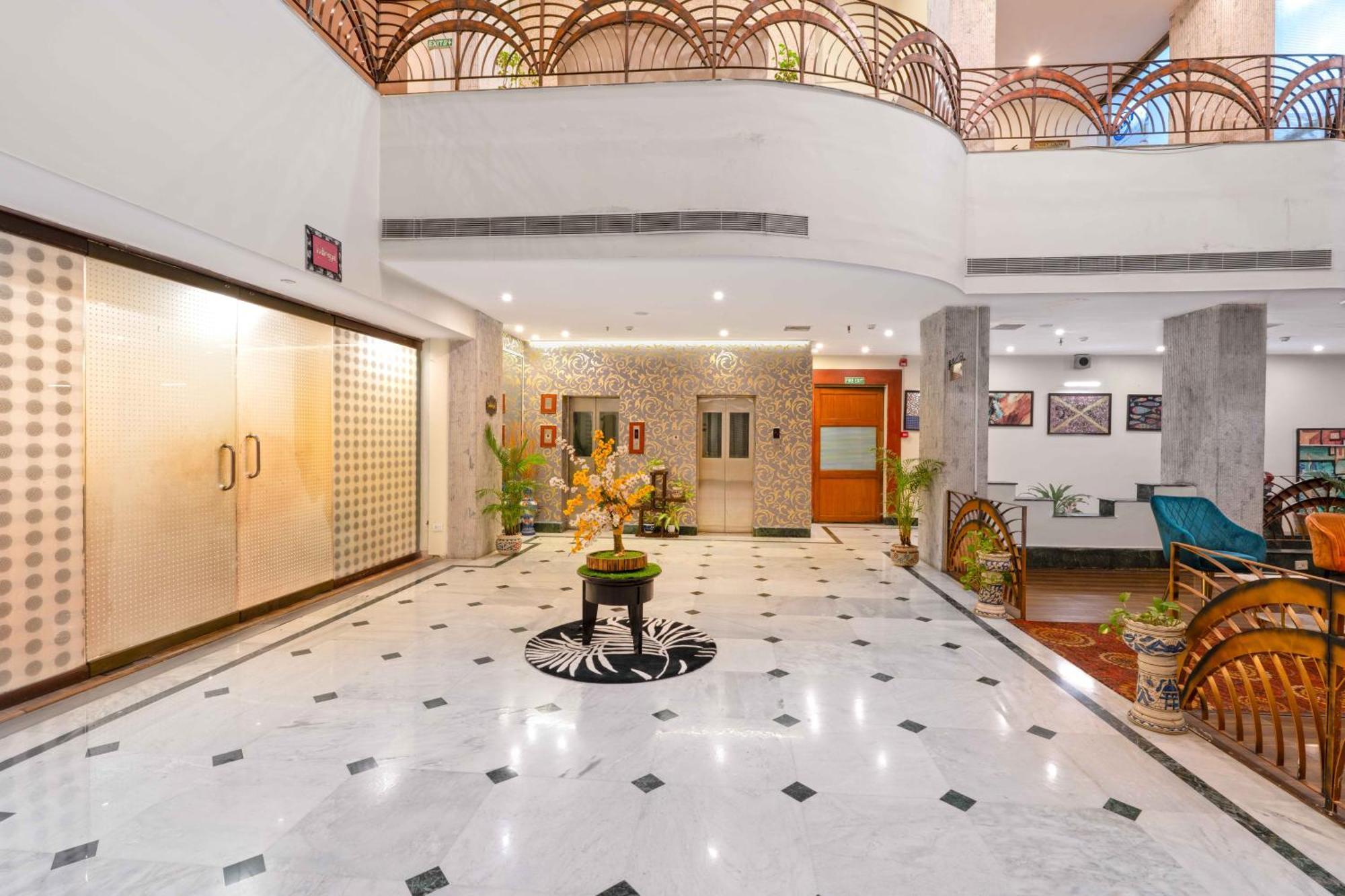 Indismart Hotel Calcutta  Esterno foto