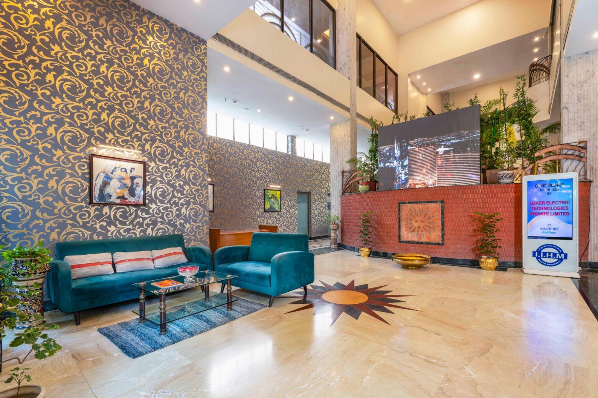Indismart Hotel Calcutta  Esterno foto