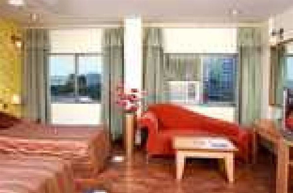Indismart Hotel Calcutta  Esterno foto